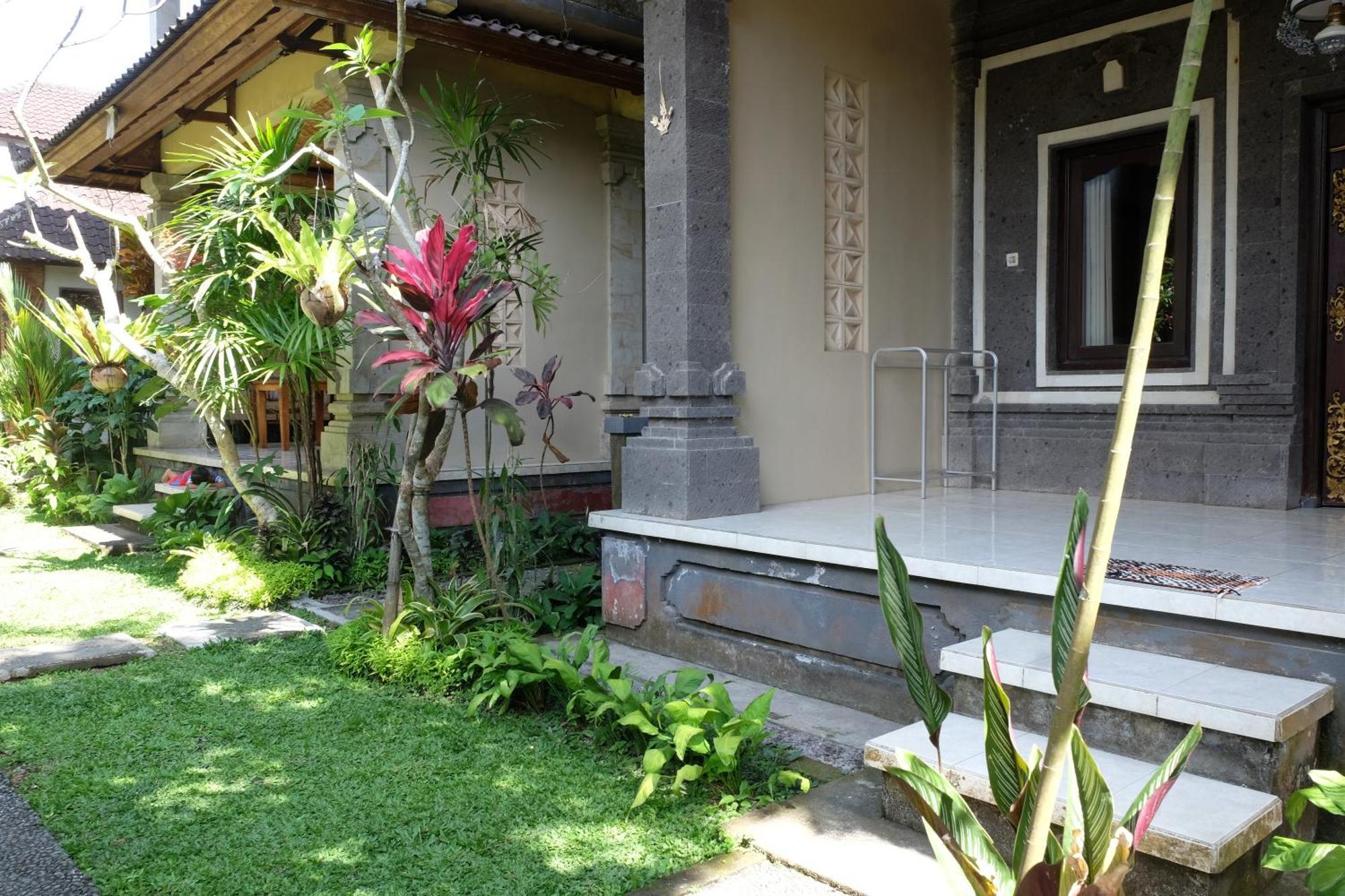 Suastika Guest House Ubud Dış mekan fotoğraf