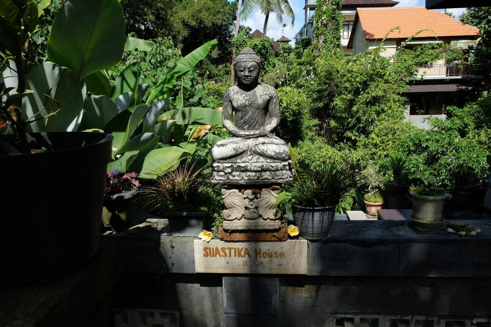 Suastika Guest House Ubud Dış mekan fotoğraf